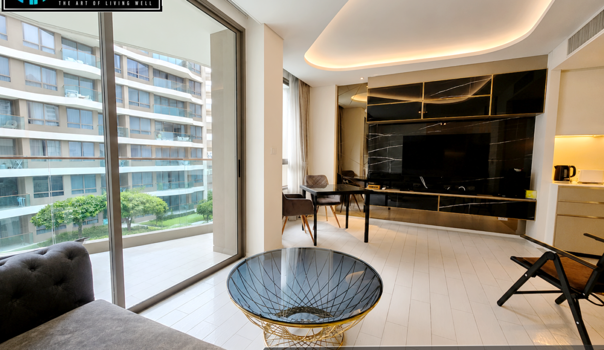 Living roomTM